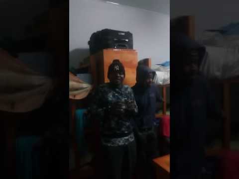 KayDizzy ft HyperthaRapper,Blacka n Ziking (freestyle session)