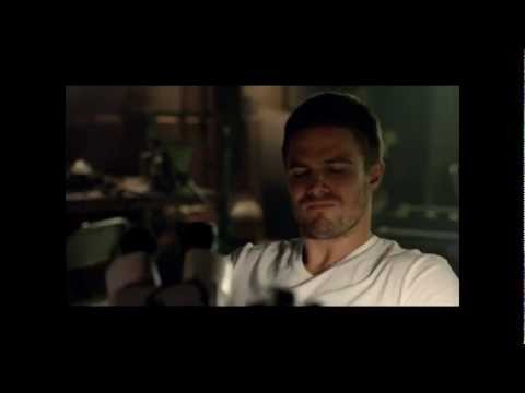 Arrow S01E03 - Oliver Queen gets shot with poison bullet