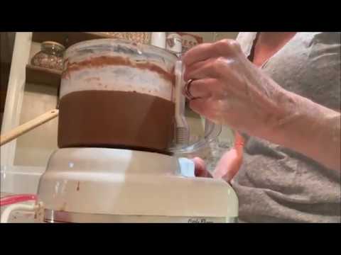 Healthy 3 Ingredient Chocolate Banana Ice Cream (12)