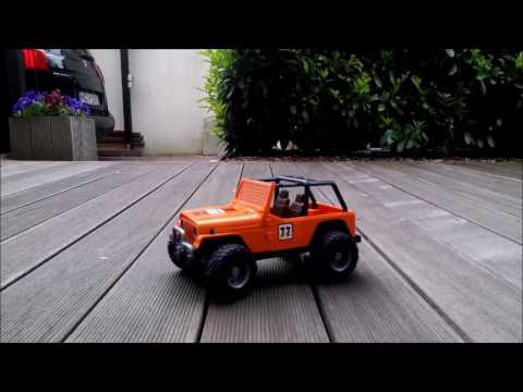 Bruder Cross Country Jeep