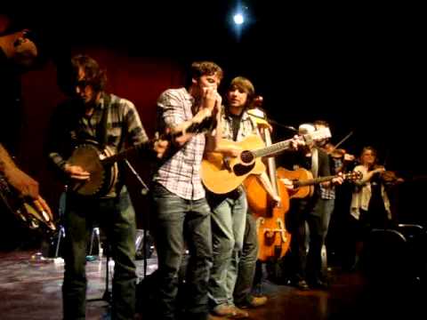 The Dirty Beggars and The Wilders - Wagon Wheel