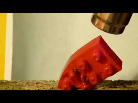 Hőlégfúvó vs építőkocka  :) (kétszeres sebesség)