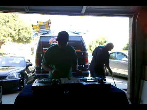 DJ Xist 1 Min Set for MyMusicLives.com, and Turntable-U....