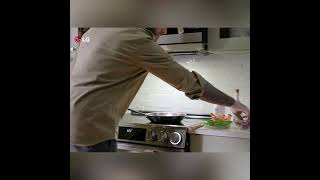 LG 2.1 cu. ft. Smart Over-the-Range Microwave with ExtendaVent® 2.0 Black Stainless Steel MVEL2125D Picture