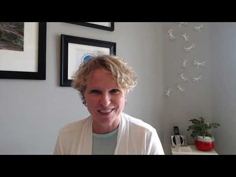 What is the Difference Between Coaching & Trauma-Informed Coaching?