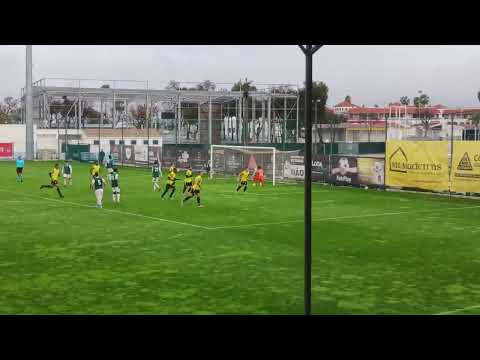 Golo Lagoa G.P. - Pedro Simões 85' Lagoa 2 Fabril 0