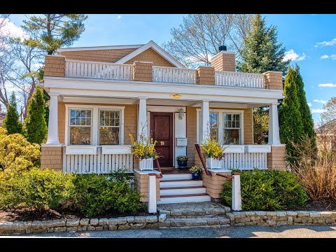 18 Green St, Marblehead MA