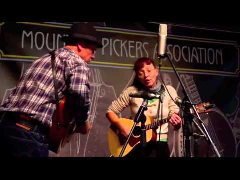 The Last Old Shovel - Slim Dime at The Mountain Pickers Association - April 2015