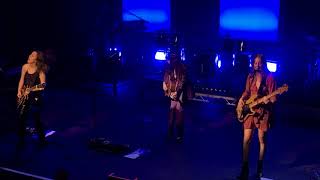 HAIM - Ready For You (Live in Dublin)