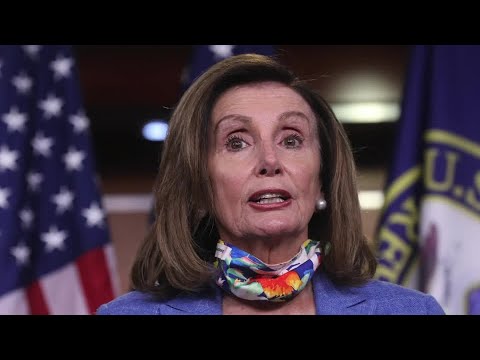 眾議院民主黨人支持佩洛西連任議長。 (House Democrats back Pelosi for another term as speaker)