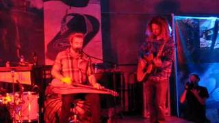 Xavier Rudd &quot;No Woman No Cry&quot; LIVE Bob Marley Cover - Featuring Rob Machado