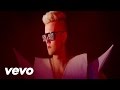 Diamond Rings - I'm Just Me (Official Music Video ...