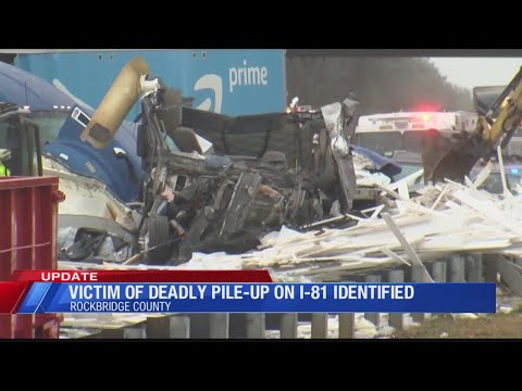 1 dead, many injured after 8-vehicle crash involving 'unsafe' lane change on I-81 South in Rockbridg