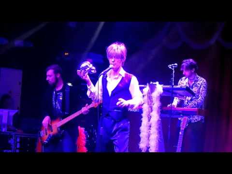 Fame - Absolute Bowie