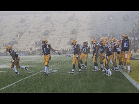 2015-10-24 Western Kentucky at No. 5  LSU No Huddle