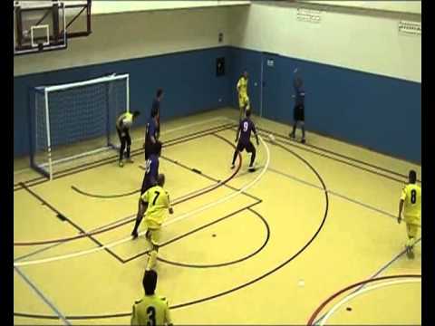 051214.Occasione e palo Pol. Valcembra, parata Futsal Pine' (sull'1-1)