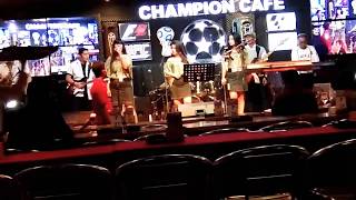 Download lagu Divamora Sister (LIVE/COVER) Ho Do Nahupillit CHAMPION CAFE MEDAN mp3