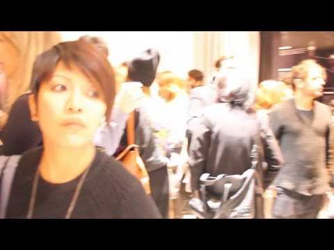 Participando da festa da loja temporária G-Shock em Roma, realizada na Galleria Alberto Sordi