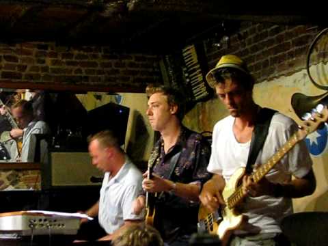 Groove Thing - Live @ Hot Club de Gand - summer 2008