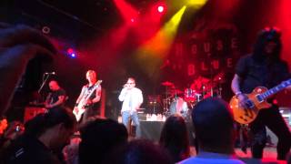 Velvet Revolver - She Builds Quick Machines 1/12/12