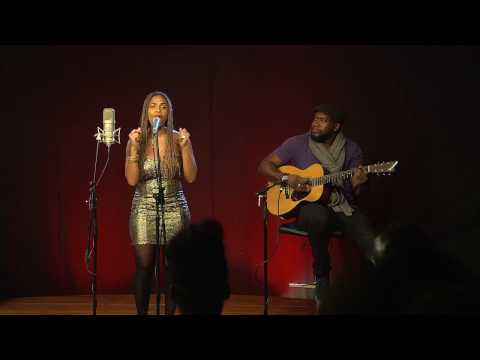 Teedra Moses - "Backstroke" Acoustic #ADTVLive (@AmaruDonTV)