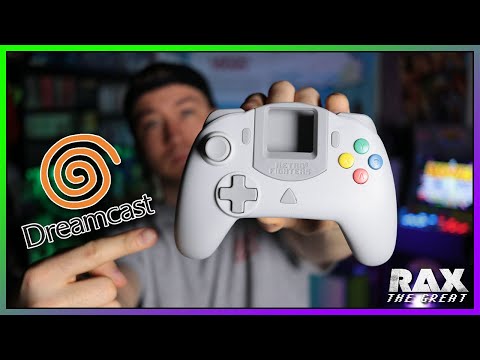NEW Sega Dreamcast controller in 2020!? 😱 | Retrofighters Striker DC