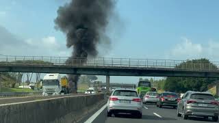 si-incendia-furgone-sulla-e45-per-cause-incerte-soccorsi-sul-posto