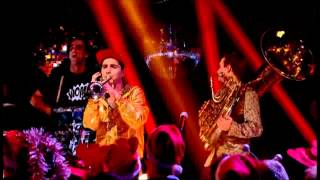 Sam and the Womp - Bom Bom (Live Christmas Top of the Pops)