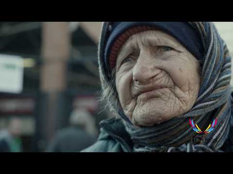 Food parcels for single elderly people in Ukraine