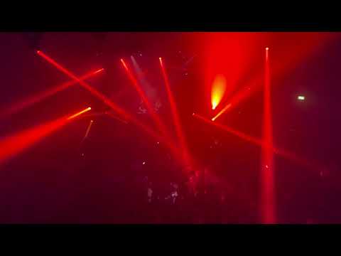 DEBORAH DE LUCA - TRENO @ London 2022 by @domelove [ 4K ]