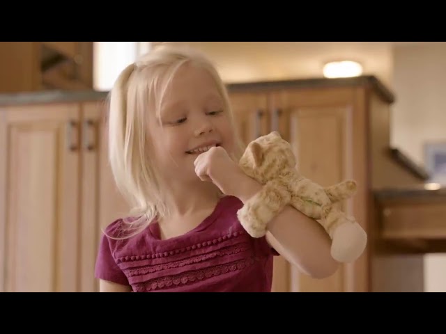 Vídeo relacionado con Wild Republic Cuddlekins Mula, Animales de Peluche, 30 cm, Regalo Recién Nacido, Peluches para Niños, Juguete de Peluche, Peluches para Niñas, Relleno Elaborado con Botellas Recicladas