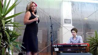 Dan Webb & Kylie Auldist perform "Departure" Live