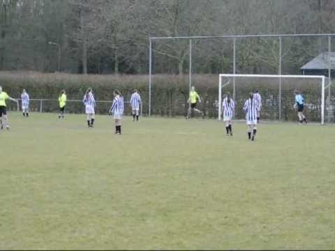 UVS VR1 - Maarssen VR1 1-2 (wedstrijd gestaakt in de 45e minuut)