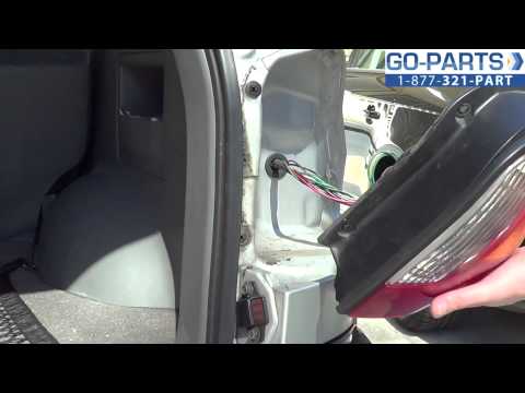 Replace 2001-2006 Hyundai Santa Fe Tail Light / Bulb, How to Change Install 2002 2003 2004 2005