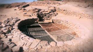 The Harappan City of Dholavira 