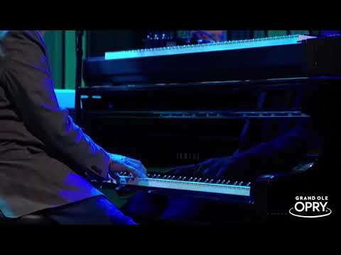 Carrie Underwood & Kelsea Ballerini - Walkaway Joe (Cover)