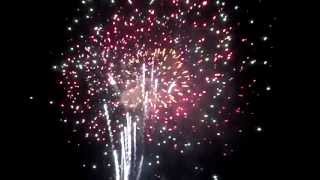 preview picture of video 'Wolverine Lake fireworks finale'