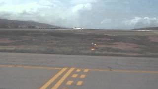 preview picture of video 'Landing at Simon Bolivar International Airport, Maiquetia, Venezuela.'