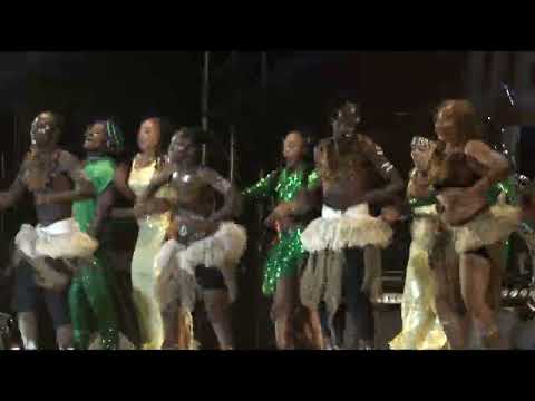 DEZ ALTINO EN MODE WARBA