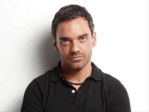 FC 2011: Miguel Gizzas - "Amor Cruzado"