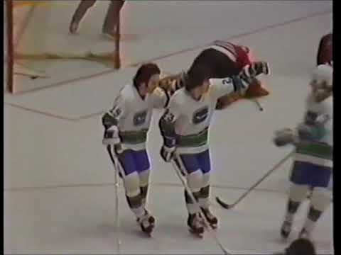 1977 03 10 Chicago Black Hawks at Vancouver Canucks