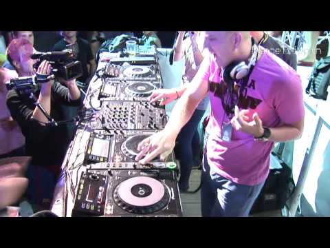 Tara McDonald, TV Rock - Elevated [played by Re-Zone]