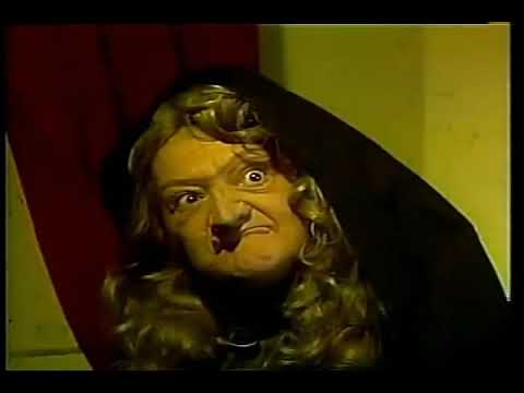 MUSICAL DEL CHAVO del ocho 8 - LAS BRUJAS