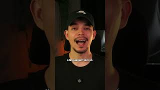 Um brasileiro lançou uma linguagem que recusa erro de IA