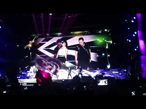 [FANCAM] 120922 SNSD TaeTiSeo Twinkle Performance SM TOWN LIVE WORLD TOUR III in Jakarta