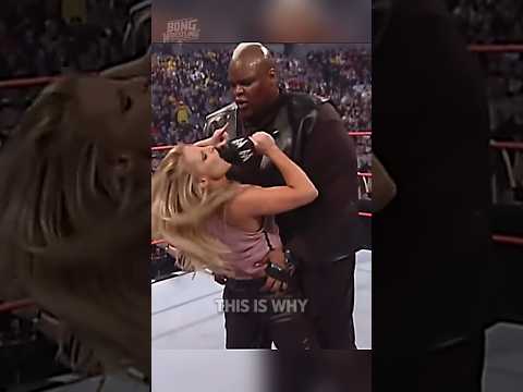 Viscera Attack Trish Stratus #viscera #trishstratus