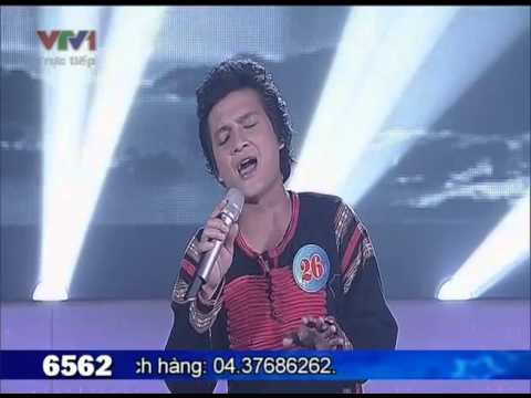 Người đàn bà mang gùi - Y Cel Nie