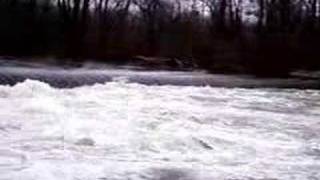 preview picture of video 'deadly dam in new milford,ct'