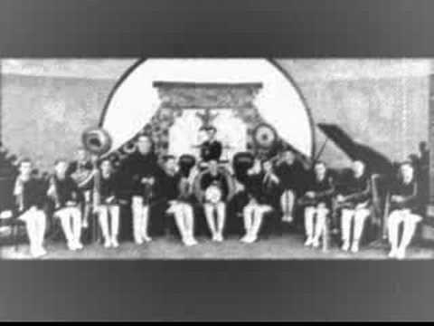 "Five Foot Two, Eyes of Blue" (Art Landry, 1925)