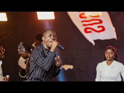 MIN THEOPHILUS SUNDAY STIRS THE ATMOSPHERE AT PASTOR IEN CHURCH/ CCI 